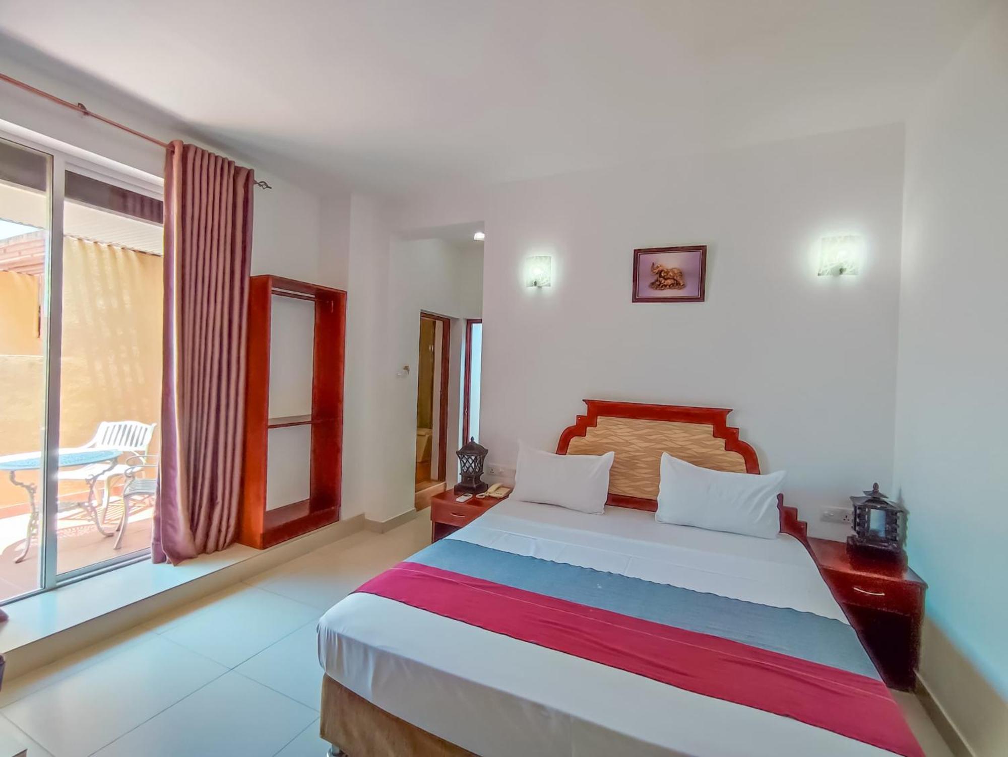 Hotel Elephant Park - New Deal! Half Off Airport Pickups Available Пиннавела Экстерьер фото
